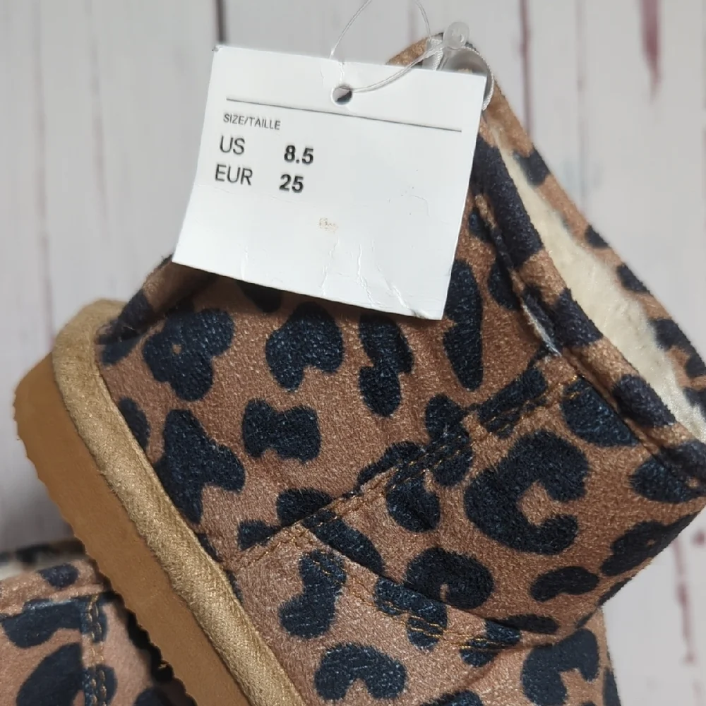H&M Leopard Print Ankle Booties Soft Cozy Fluffy Lined Toddler Girl NWT Size 8.5